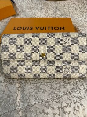 Louis Vuitton Damier Azur Checkered Continental Wallet in Cream and Blue